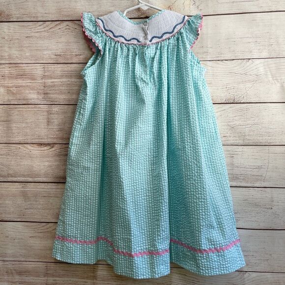 TWINS! TWO MARMELLATA SMOCKED SEERSUCKER DRESSES WITH EMBROIDERED SEAHORSES - Picture 6 of 11